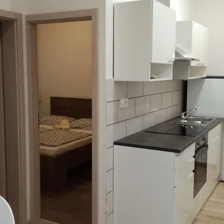 Appartma Katja Gabrovica pri Črnem Kalu Exteriér fotografie